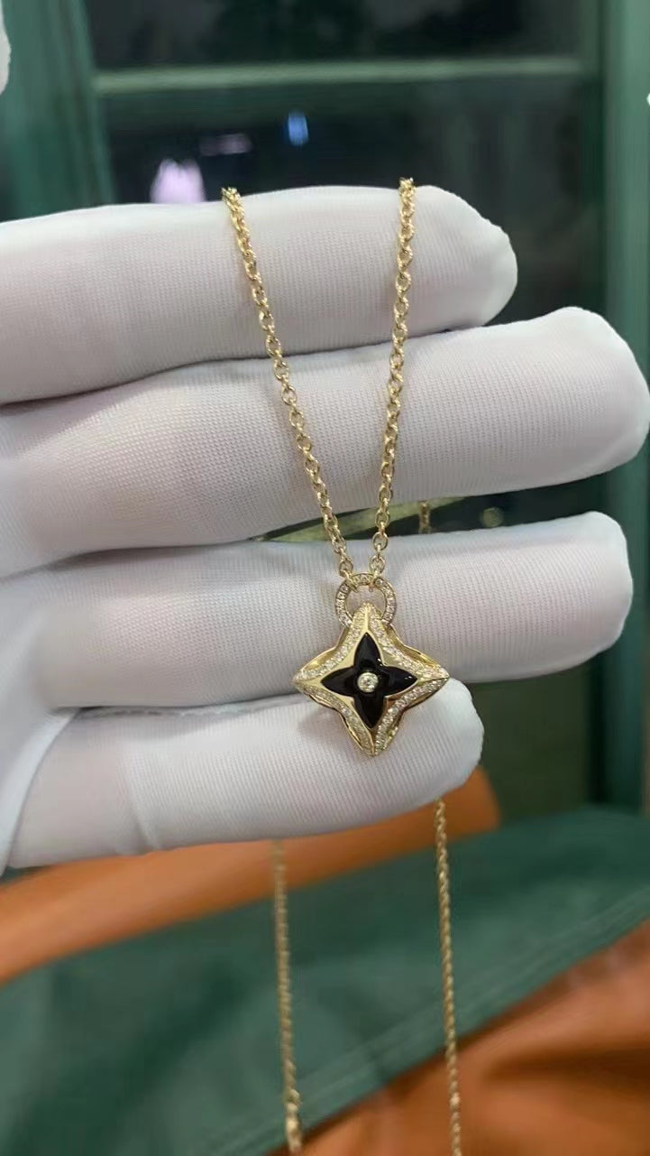 [⭐Spark]STAR PEDANT PINK GOLD DIAMOND NECKLACE