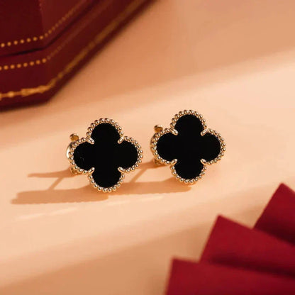 [⭐Spark]CLOVER MEDIUM 1 MOTIFS  ONYX STUD EARRINGS