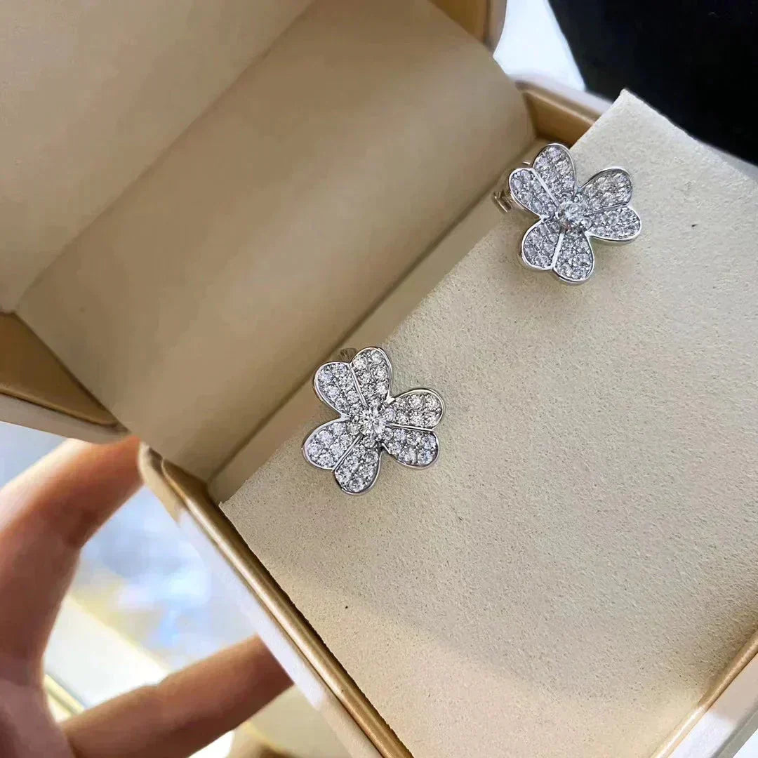 [⭐Spark]CLOVER COMOS DIAMOND EARRINGS SILVER
