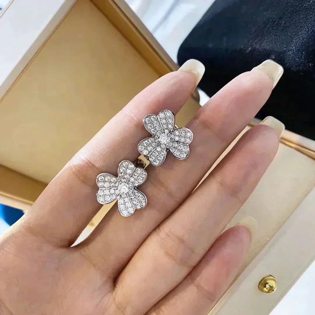 [⭐Spark]CLOVER COMOS DIAMOND EARRINGS SILVER