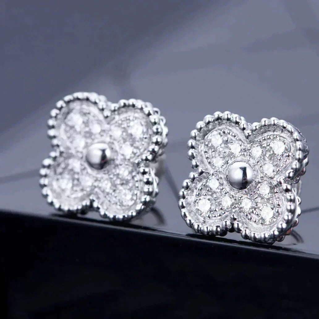 [⭐Spark]CLOVER 1 MOTIFS DIAMOND STUD EARRINGS SILVER