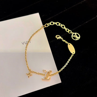 [⭐Spark]LOGO STAR MOTIF GOLD BRACELET