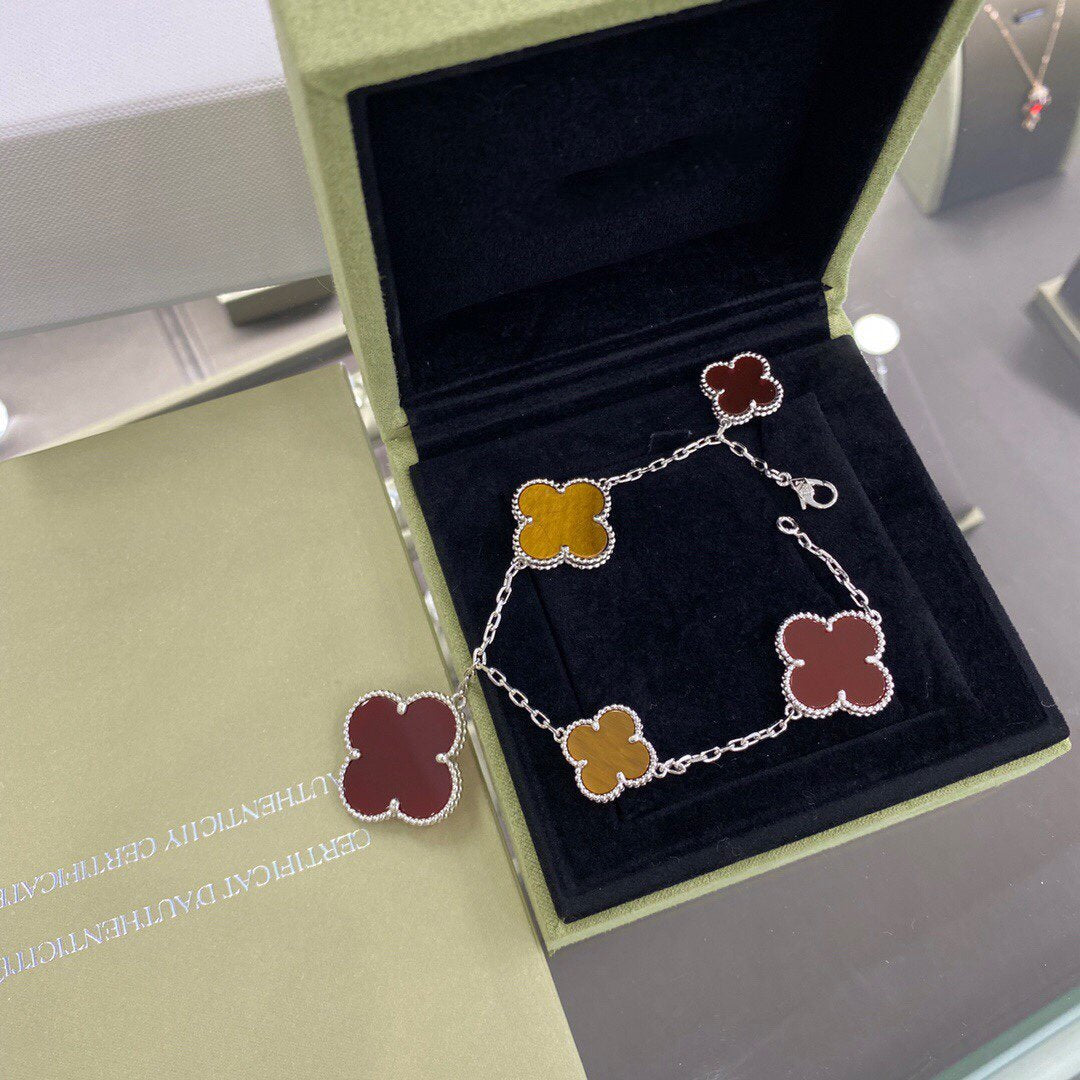 [⭐Spark]CLOVER 5 MOTIFS SIVLER CARNELIAN TIGER EYE BRACELET