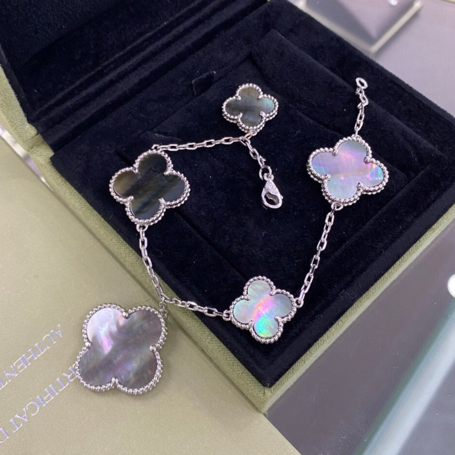 [⭐Spark]CLOVER 5 MOTIFS SIVLER DARK MOP BRACELET