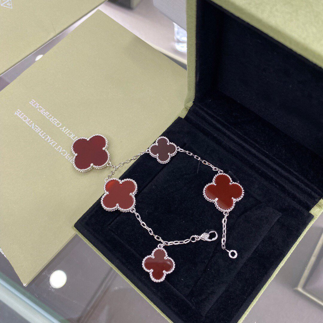 [⭐Spark]CLOVER 5 MOTIFS SIVLER CARNELIAN BRACELET