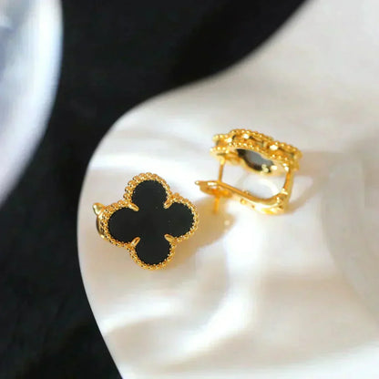 [⭐Spark]CLOVER MEDIUM 1 MOTIFS  ONYX STUD EARRINGS
