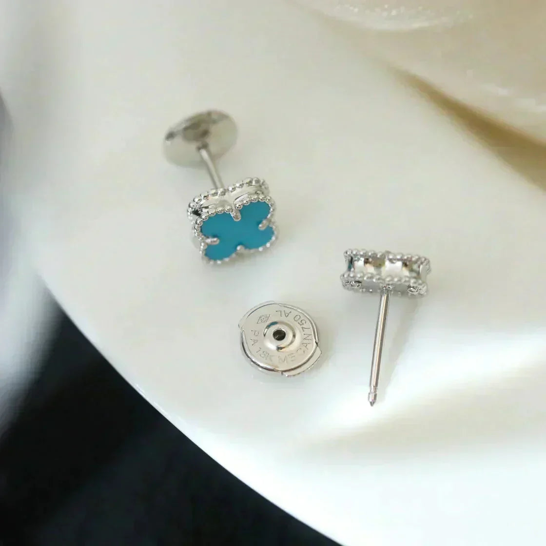 [⭐Spark]CLOVER MINI 9.5MM ONYX STUD EARRINGS SILVER