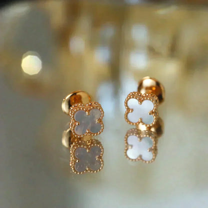 [⭐Spark]CLOVER MINI 9.5MM WHITE MOP EARRINGS