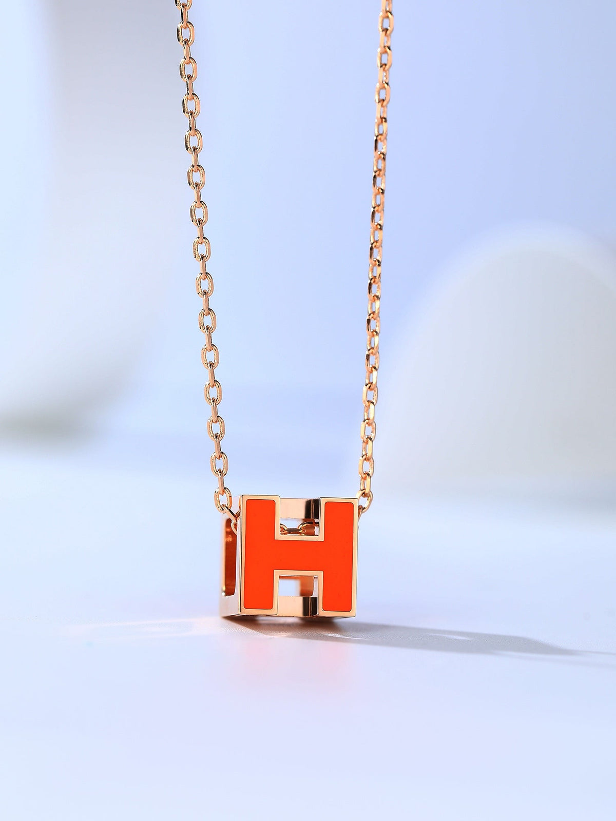 [⭐Spark]H CAGE PINK GOLD NECKLACE