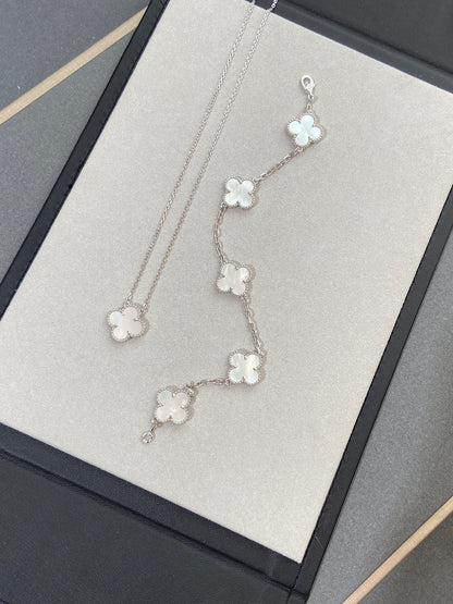 [⭐Spark]CLOVER WHITE PEARL MOP 5 MOTIF BRACELET COLLECTION