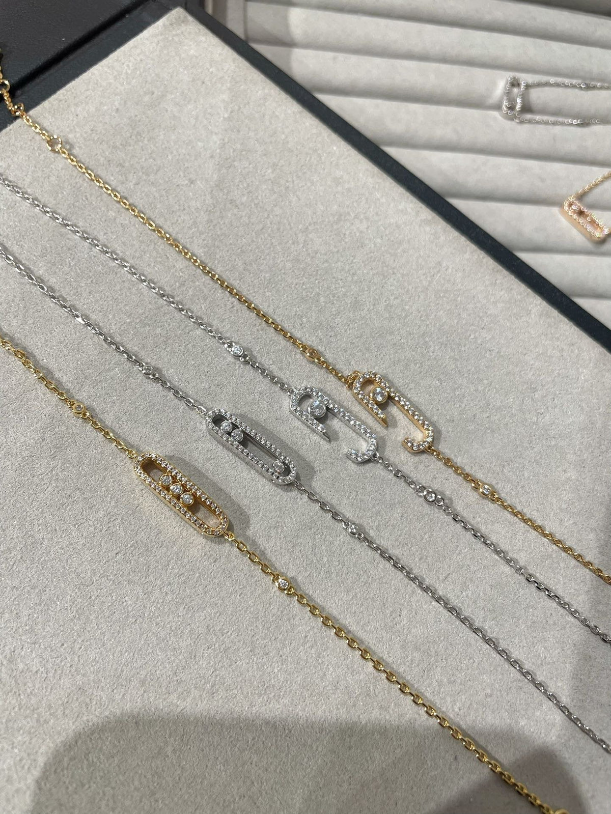 [⭐Spark]BABY MOVE DIAMOND BRACELET