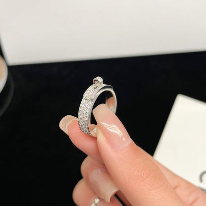 [⭐Spark]KELLY SILVER DIAMOND RING