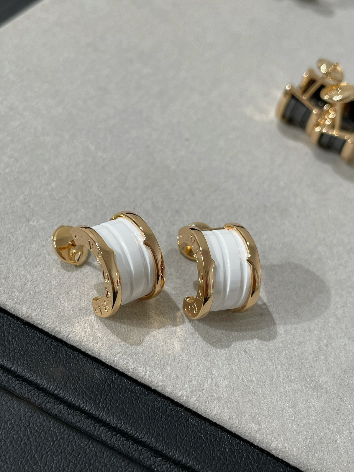 [⭐Spark]ZERO 1 PINK GOLD CERAMIC EARRINGS