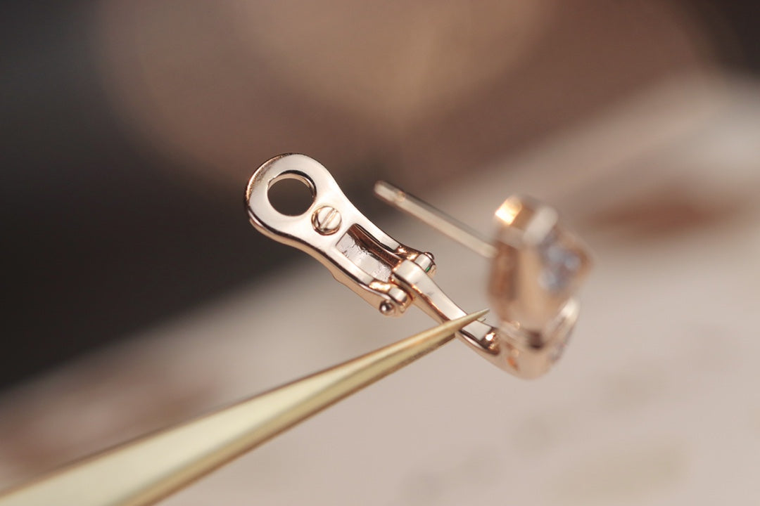 [⭐Spark]SERPENT PINK GOLD DIAMOND EARRINGS
