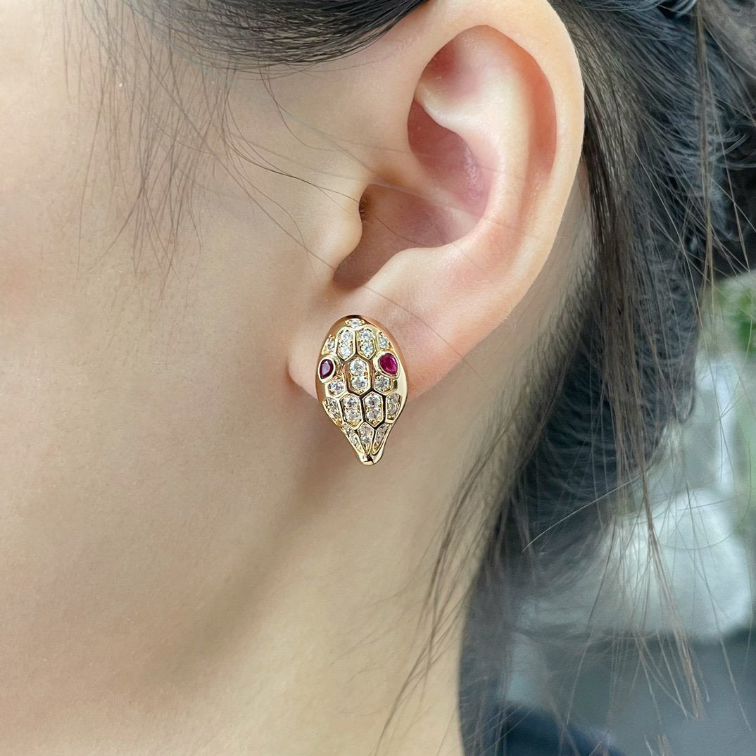 [⭐Spark]SERPENT DIAMOND STUD EARRINGS