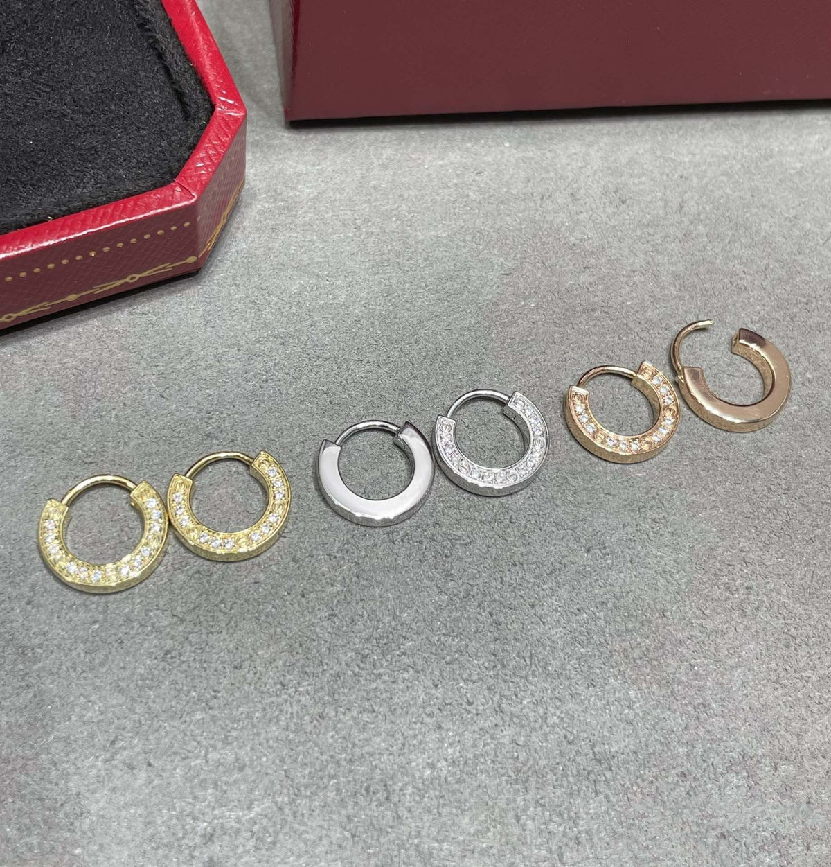[⭐Spark]LOVE DIAMOND EARRINGS