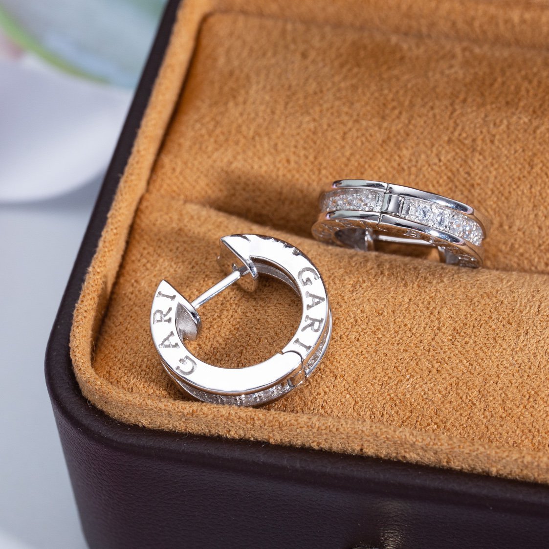 [⭐Spark]ZERO 1 MINI SILVER DIAMOND EARRINGS