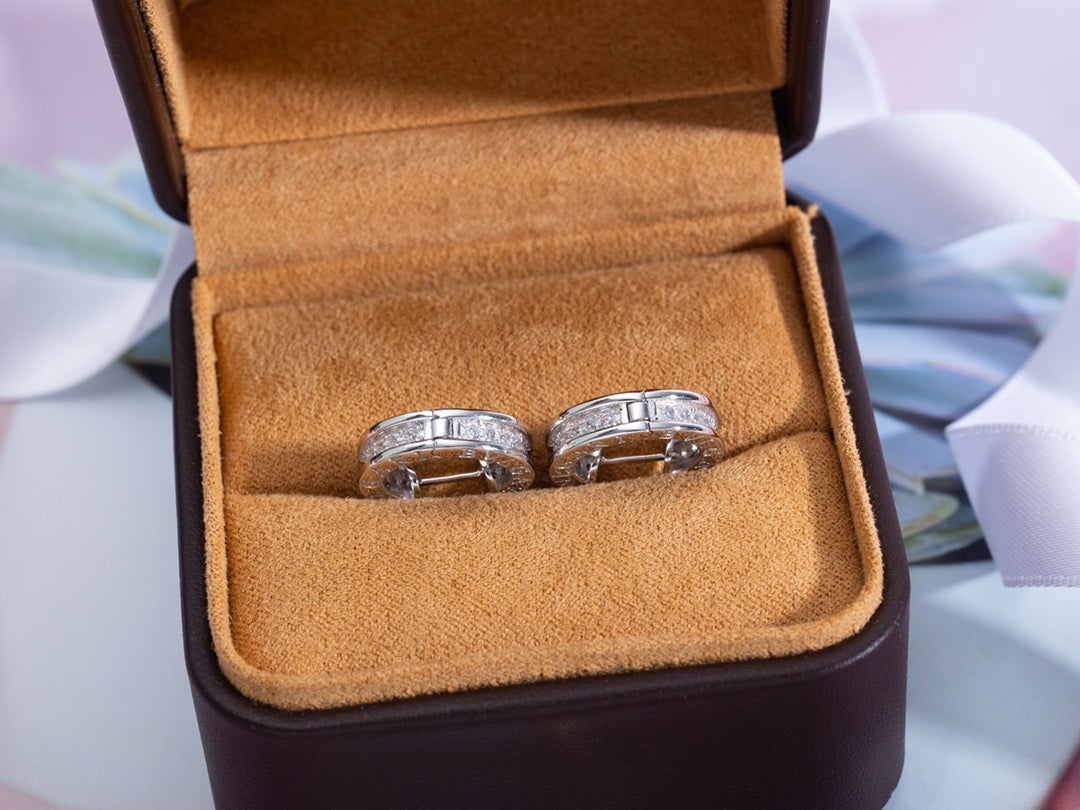 [⭐Spark]ZERO 1 MINI SILVER DIAMOND EARRINGS