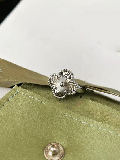 [⭐Spark]CLOVER SILVER RING