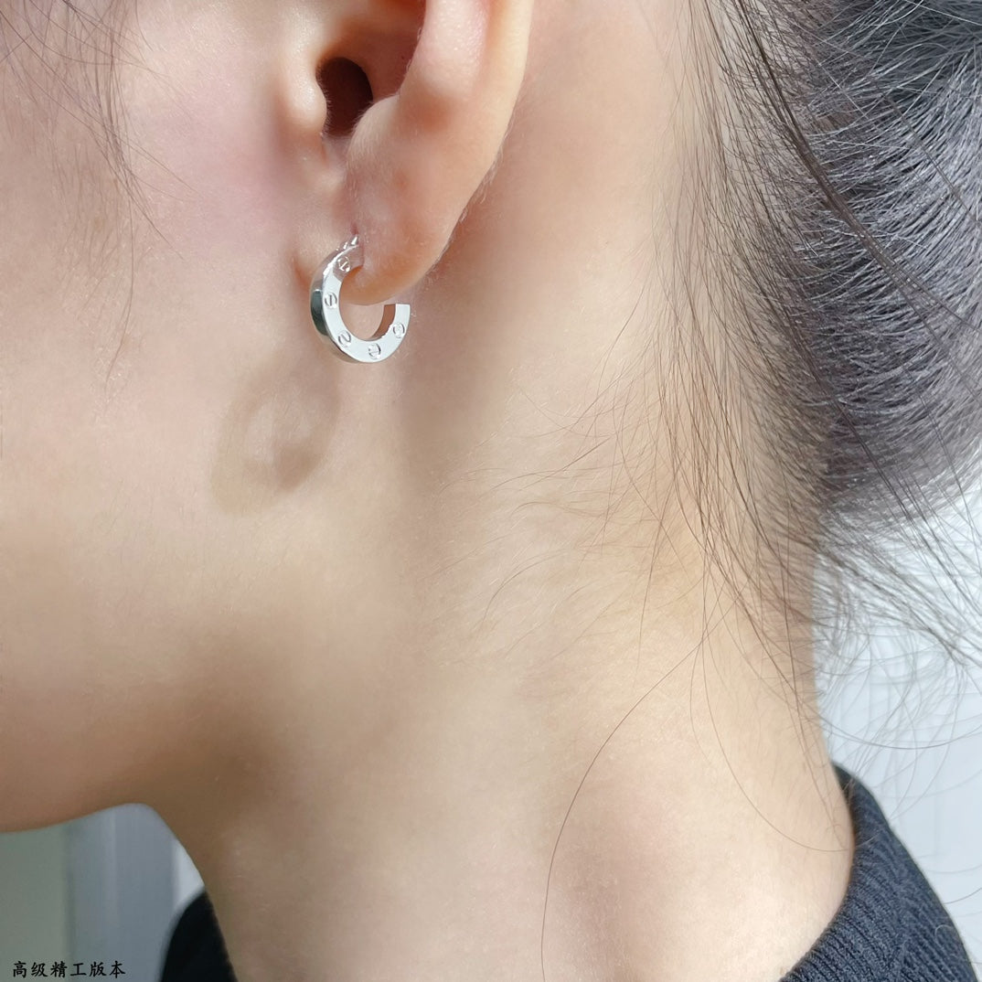 [⭐Spark]LOVE MINI EARRINGS