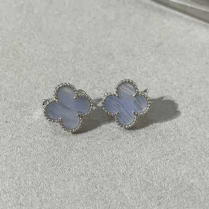 [⭐Spark]CLOVER CHALCEDONY SILVER STUD EARRINGS