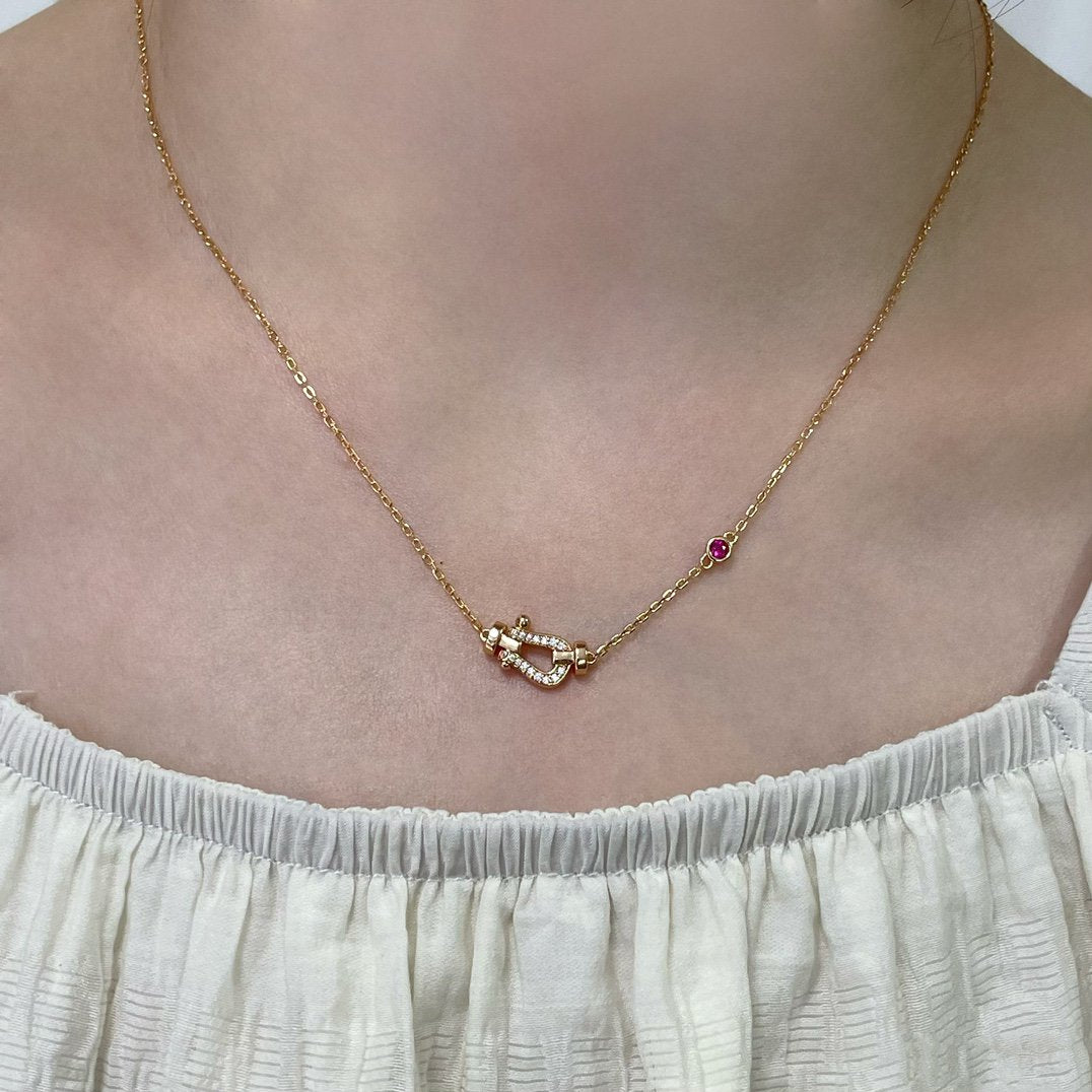 [⭐Spark]FORCE 10 DIAMOND PINK GOLD NECKLACE