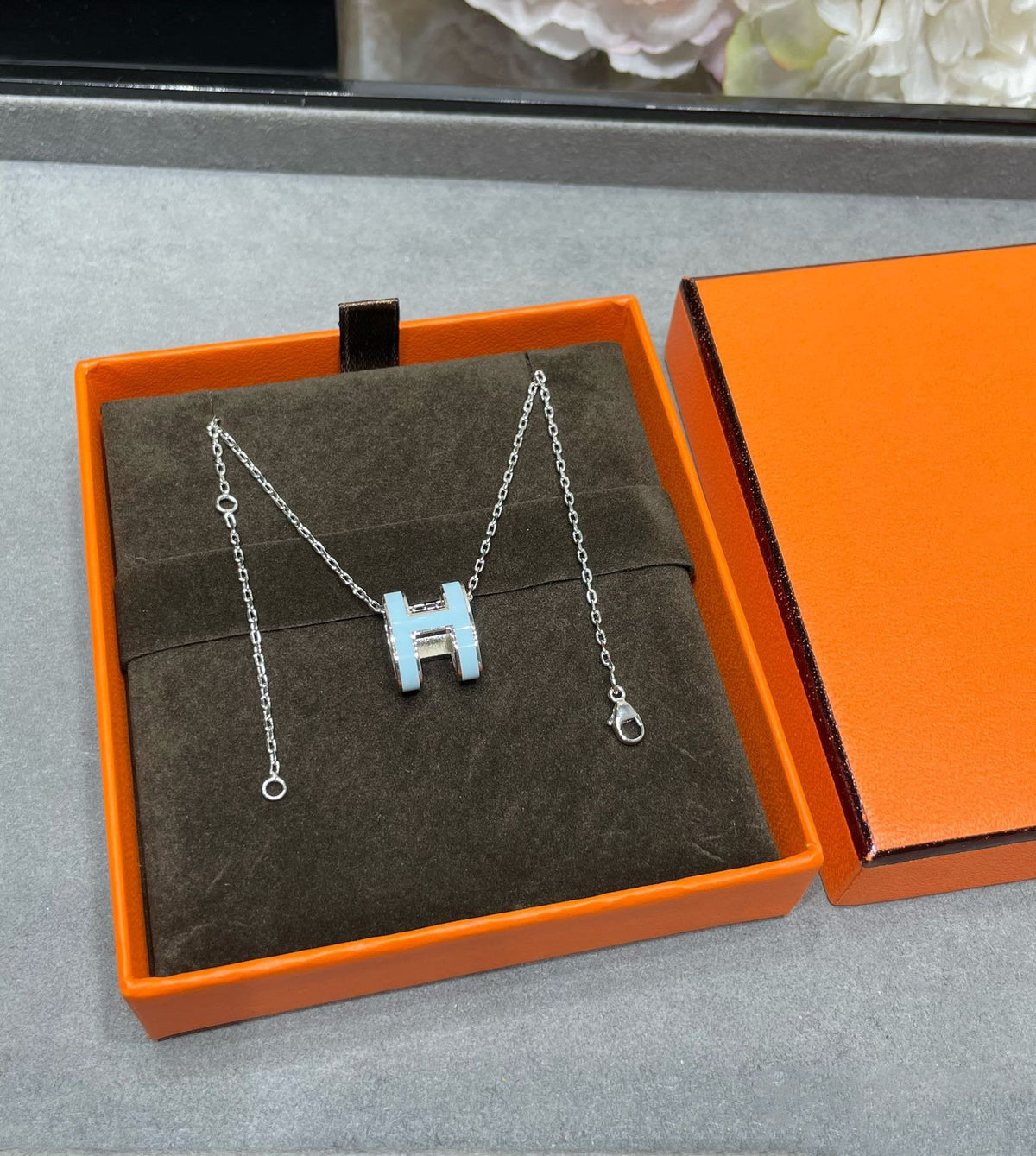 [⭐Spark]POP H SKY BLUE NECKLACE