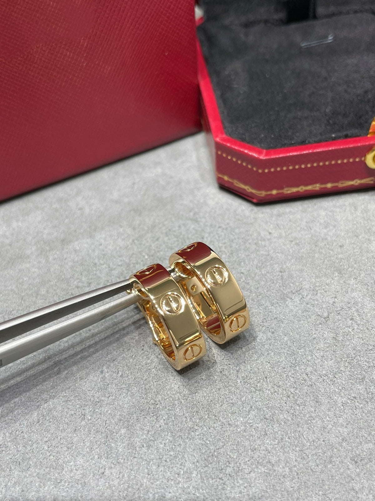 [⭐Spark]LOVE 5.5MM EARRINGS
