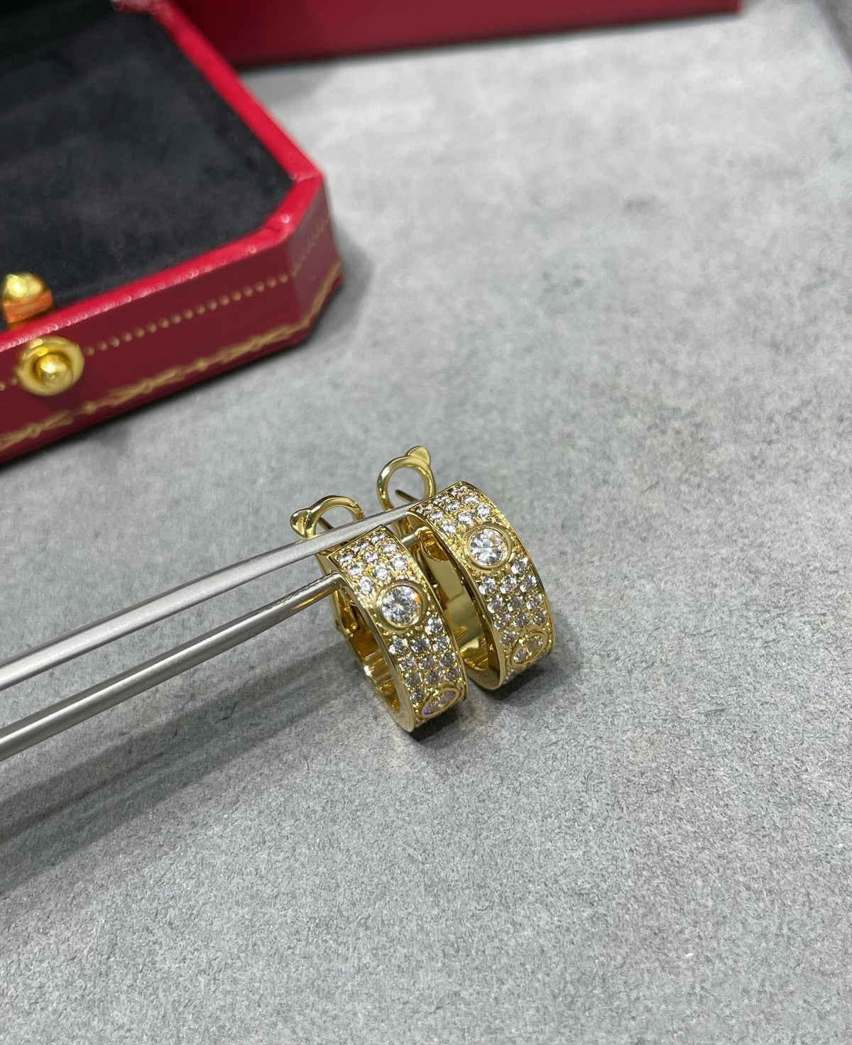 [⭐Spark]LOVE 5.5MM DIAMOND PAVED EARRINGS
