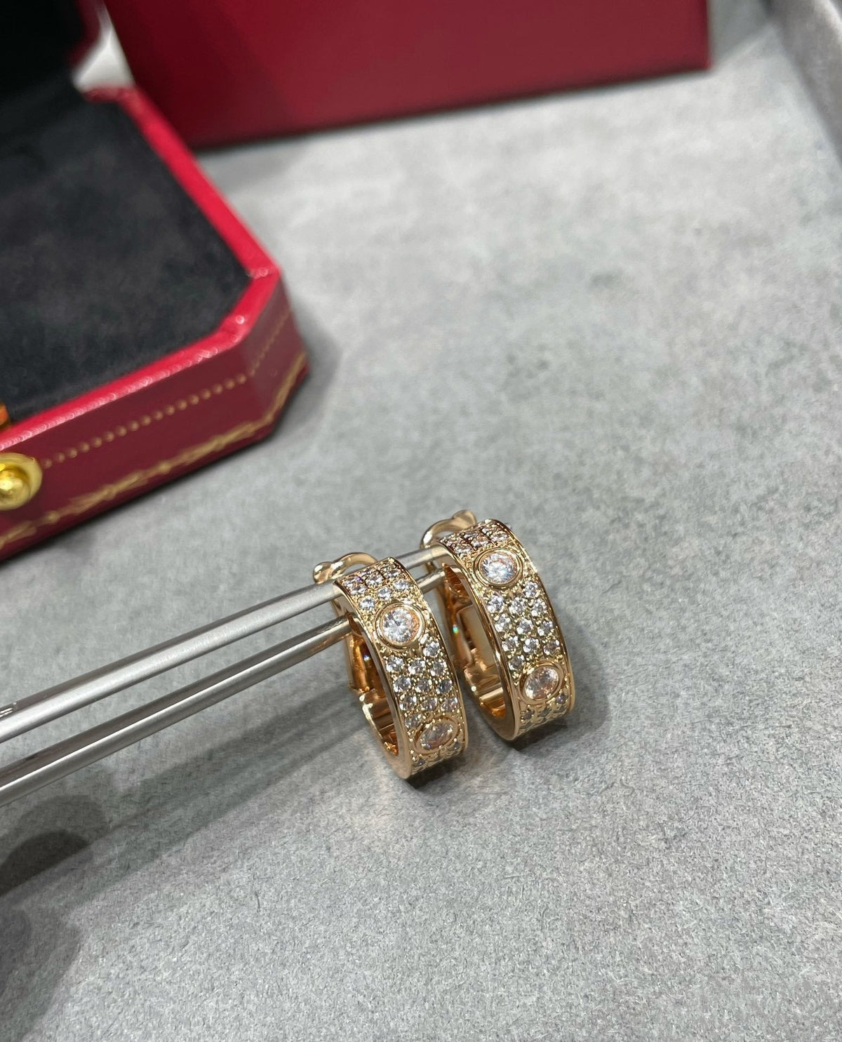 [⭐Spark]LOVE 5.5MM DIAMOND PAVED EARRINGS