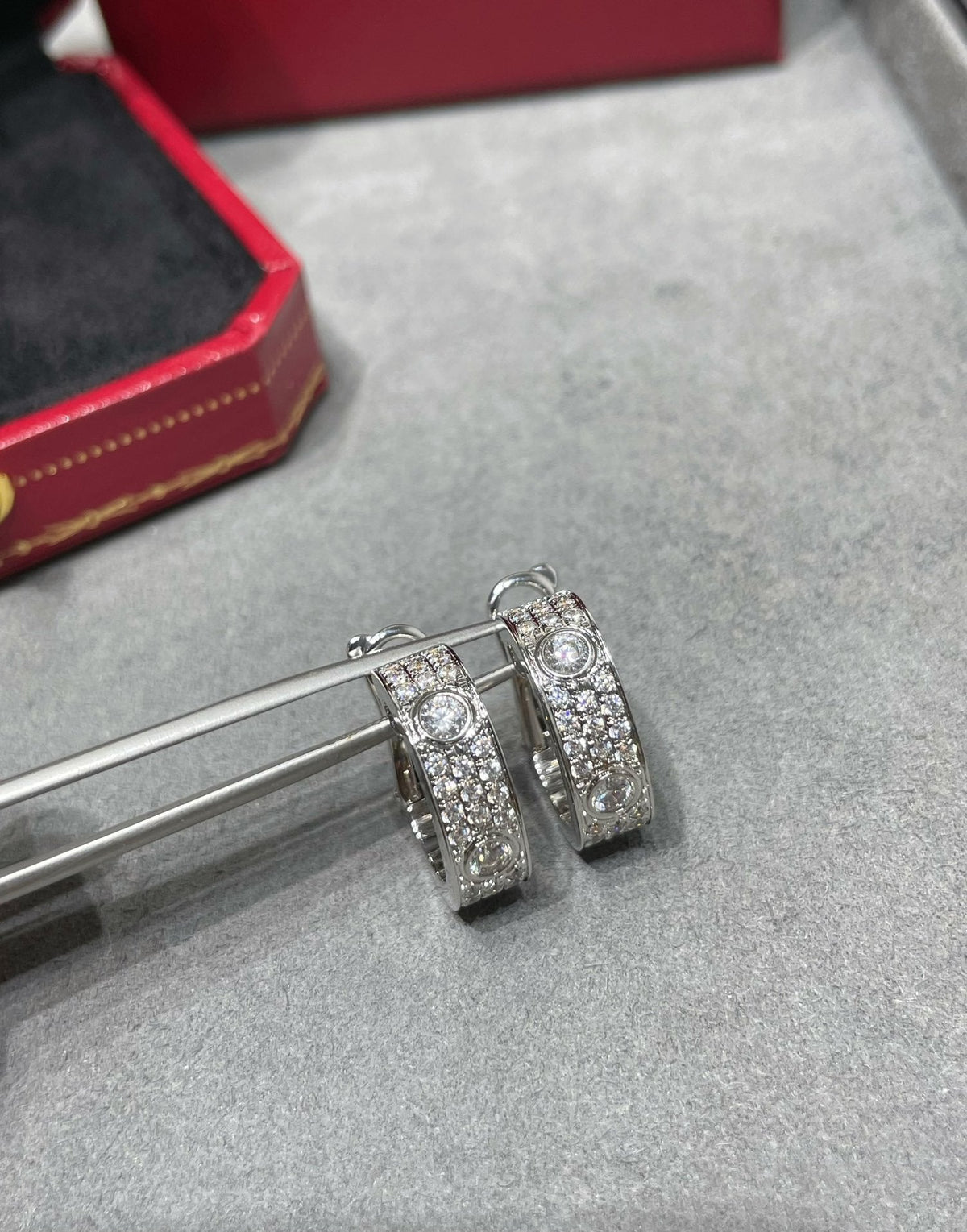 [⭐Spark]LOVE 5.5MM DIAMOND PAVED EARRINGS