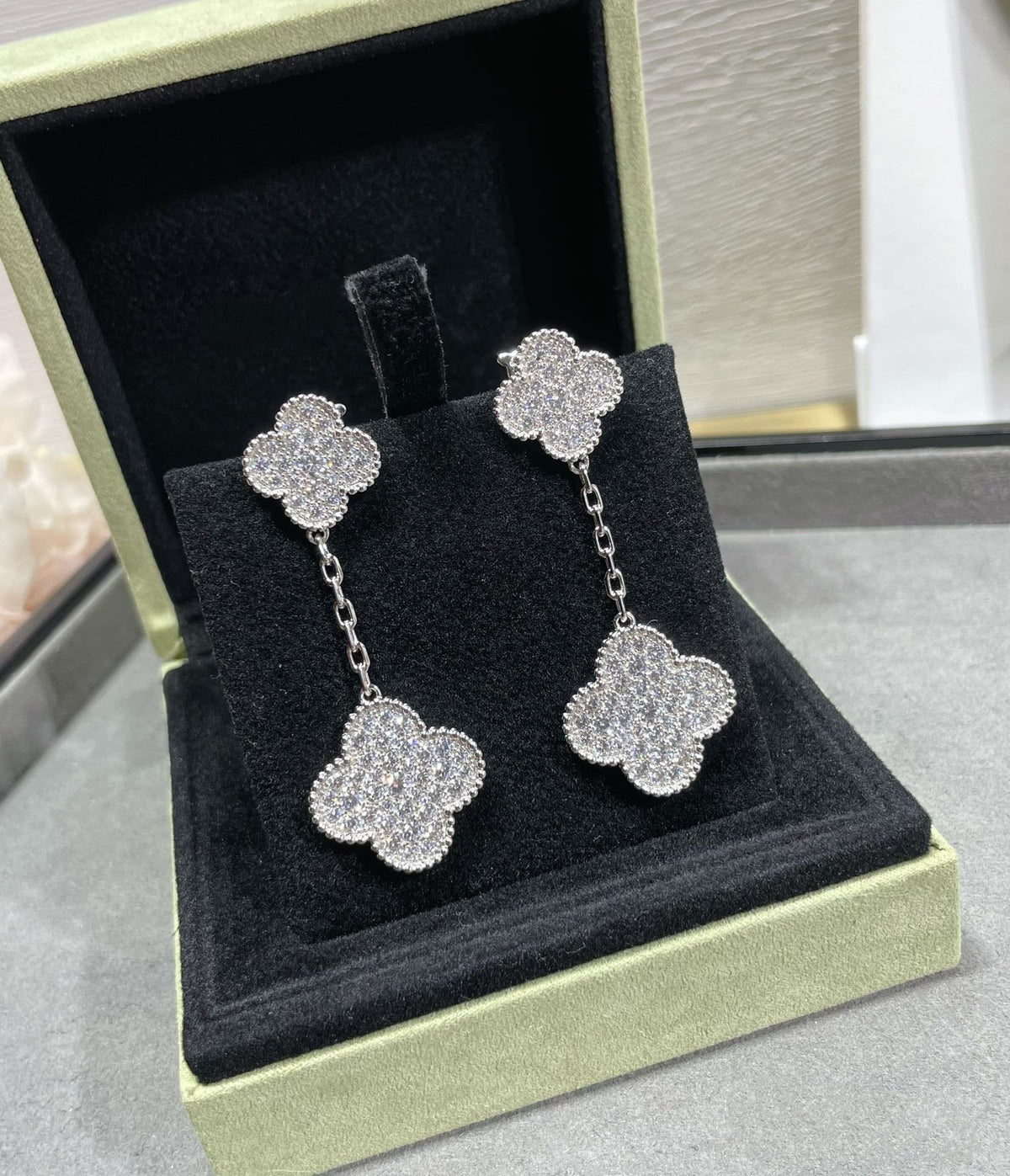 [⭐Spark]CLOVER 2 MOTIFS DIAMOND PAVED SILVER EARRINGS