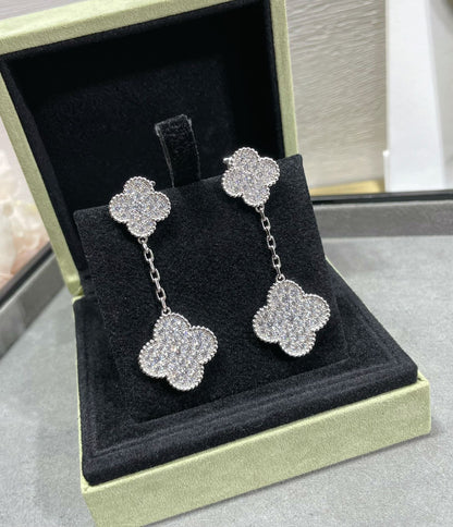 [⭐Spark]CLOVER 2 MOTIFS DIAMOND PAVED SILVER EARRINGS