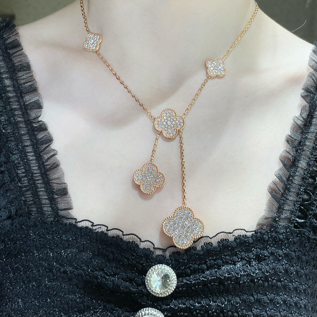 [⭐Spark]CLOVER 6 MOTIF DIAMOND PAVED NECKLACE