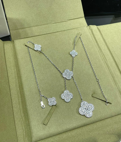 [⭐Spark]CLOVER 6 MOTIF DIAMOND PAVED NECKLACE