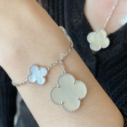 [⭐Spark]CLOVER 5 MOTIF WHITE MOP SILVER BRACELET