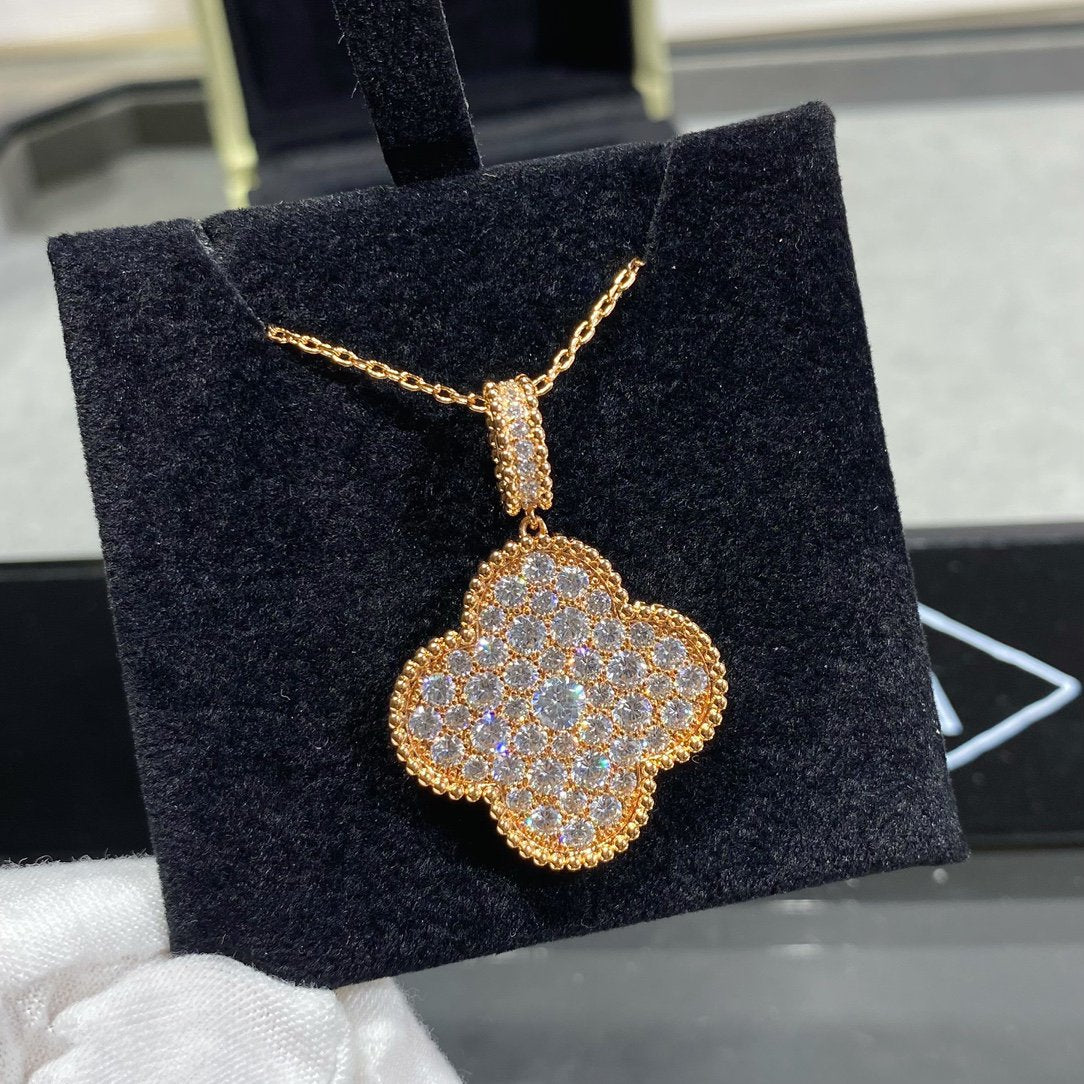 [⭐Spark]CLOVER 25MM LARGE PEDANT DIAMOND PAVED LONG NECKLACE