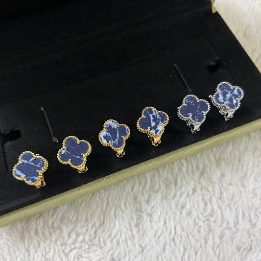 [⭐Spark]CLOVER PIETERSITE MEDIUM STUD EARRINGS
