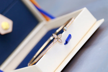 [⭐Spark]IDYLLE PINK GOLD OPEN BRACELET DIAMOND PAVED