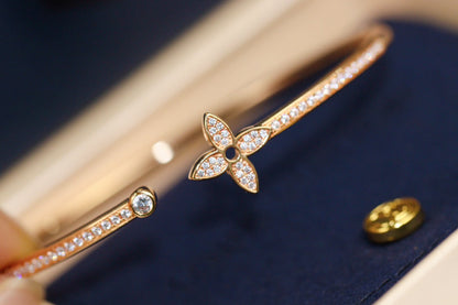 [⭐Spark]IDYLLE PINK GOLD OPEN BRACELET DIAMOND PAVED