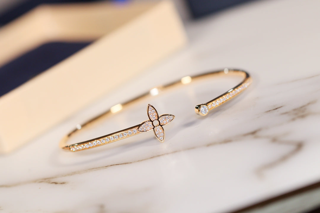 [⭐Spark]IDYLLE GOLD OPEN BRACELET DIAMOND PAVED
