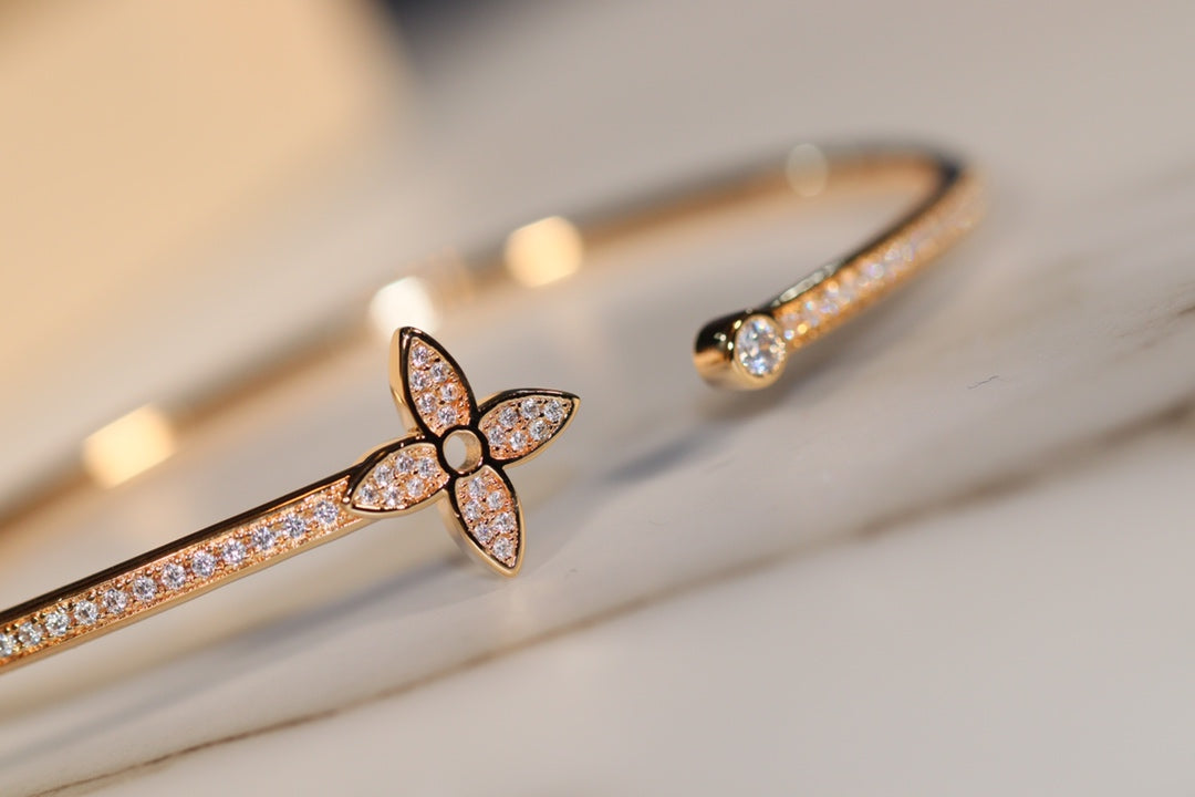 [⭐Spark]IDYLLE GOLD OPEN BRACELET DIAMOND PAVED