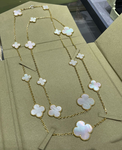 [⭐Spark]CLOVER 16 MOTIF WHITE MOP GOLD NECKLACE