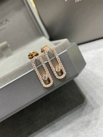 [⭐Spark]MOVE UNO STUD DIAMOND PAVED EARRINGS