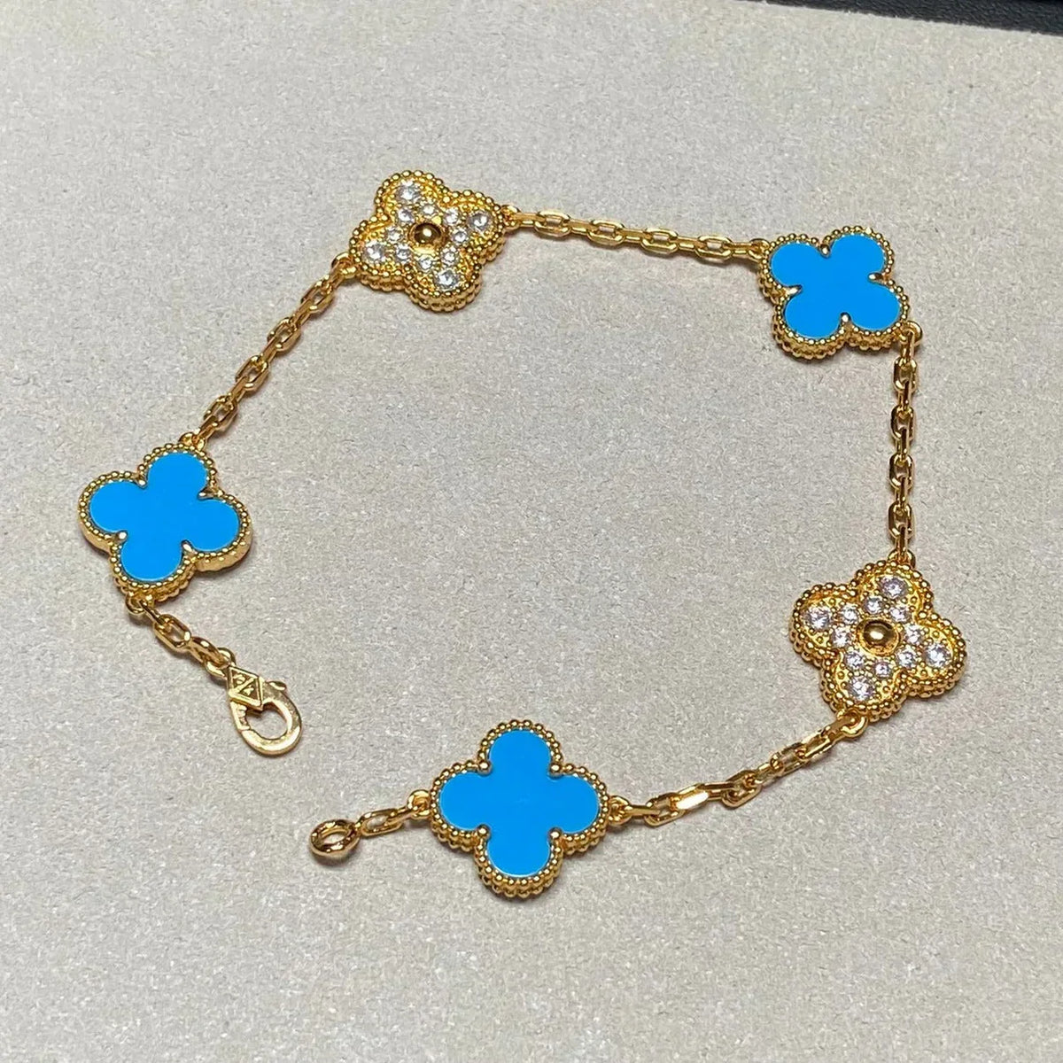 [⭐Spark] CLOVER 5 MOTIF BLUE AGATE BRACELET COLLECTION