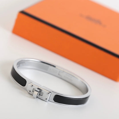 [⭐Spark]HM KELLY BLACK BRACELET