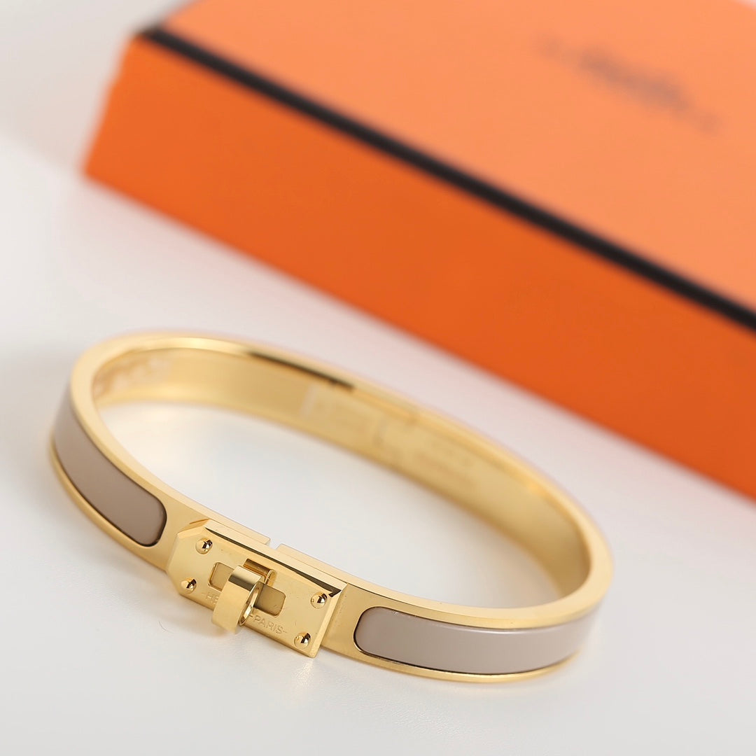 [⭐Spark]HM KELLY GREY BRACELET