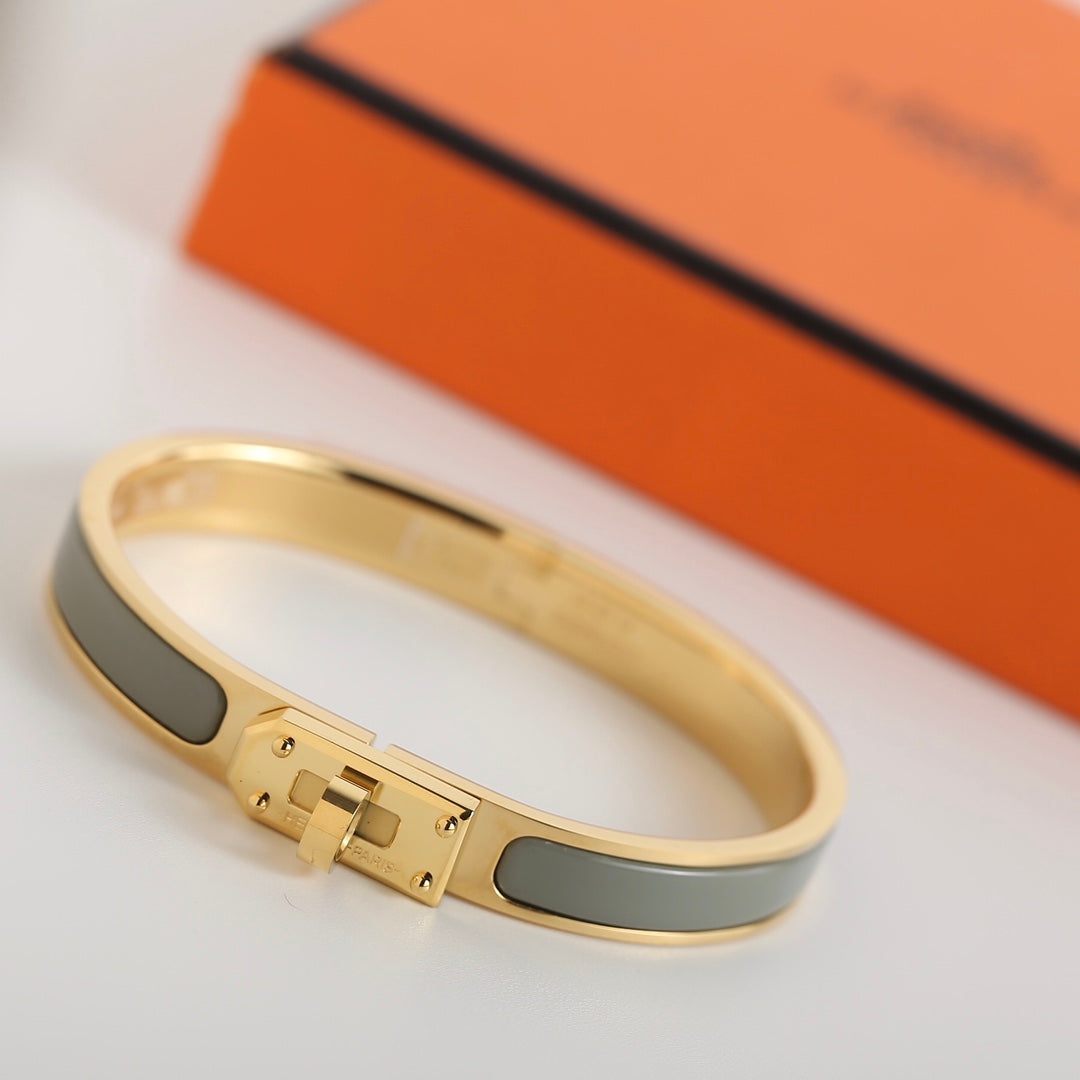 [⭐Spark]HM KELLY BLUE GREEN BRACELET