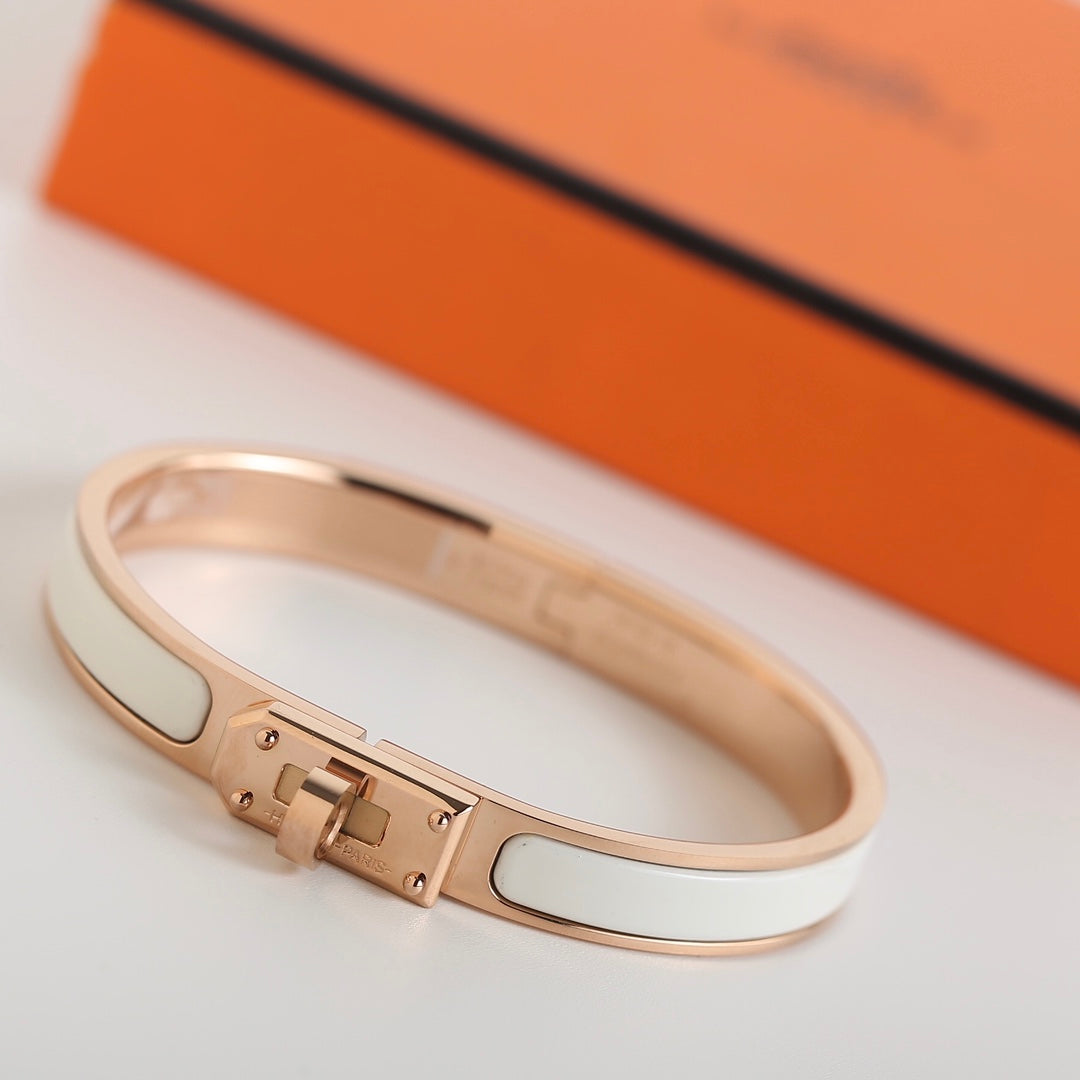 [⭐Spark]HM KELLY WHITE BRACELET