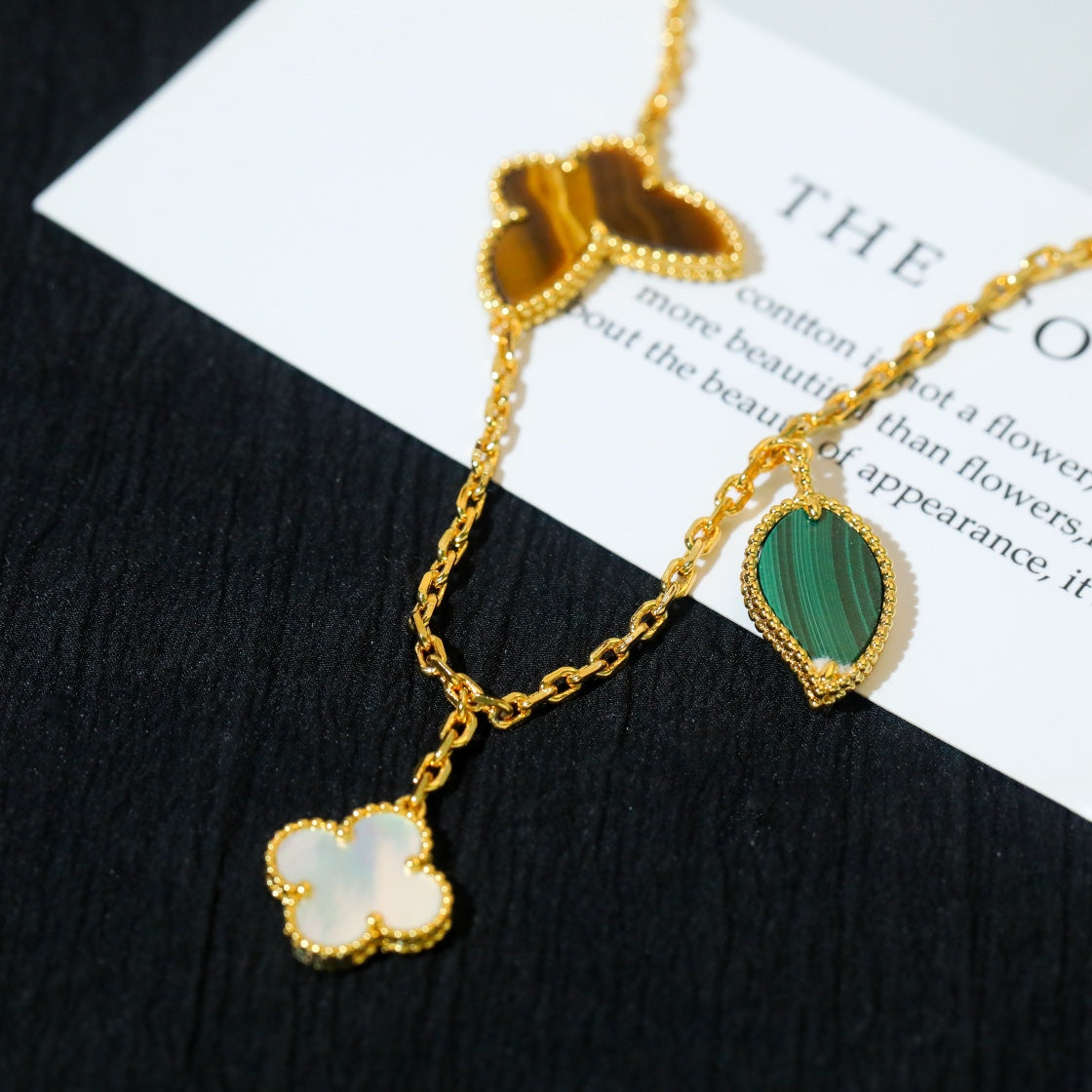 [⭐Spark]LUCKY SPRING 5 MOTIF GOLD BRACELET